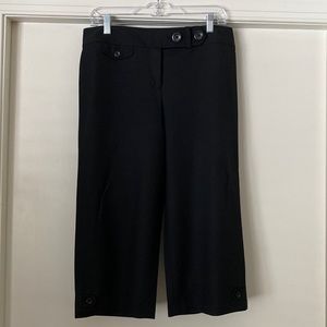 Ann Taylor Black Capris Lindsay size 8